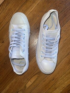 Converse Women's White Low-Top Canvas Sneakers